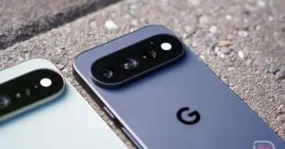 Pixel 11 Pro's 120x AI Zoom Sparks Online Roasts Over AI-Enhanced Photos