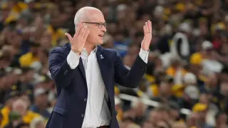 Hurley denounces 'cheapening' of college basketball as eligibility rules collide with court rulings
