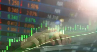 Semiconductors Lift U.S. Stocks in Monday Market Rally