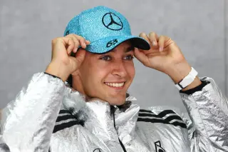 Mercedes Weighs Early Engine Swap to Mitigate Russell's Singapore Grid Penalty
