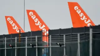 Power Bank in Hold Luggage Prompts EasyJet Flight Diversion