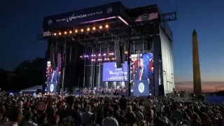 Trump's 'nobody leaves' claim debunked again after rally exits