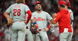 Mattingly Pushes Back on Harper’s Deadline Talk, Urges Phillies to Improve
