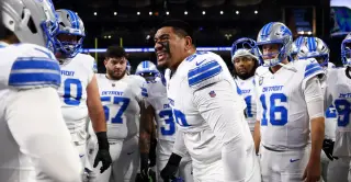 Lions’ 53-man roster shocks: five running backs, Dortch absence, and a reshaped secondary
