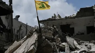 Hezbollah presses for scheduled Israeli withdrawal from Lebanon amid ceasefire tensions