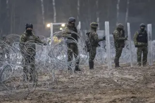 Ukraine Reinforces Entire Belarus Border Amid Northward Threats
