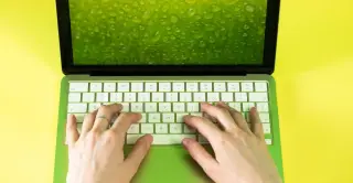 MacBook Neo lets you build a rainbow with official spare parts