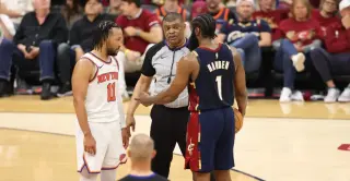 Knicks Poised to Close Out Cavs and Reach the Finals in Game 4