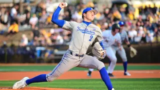 Giants land a potential ace as Jackson Flora goes No. 4 in the 2026 MLB Draft