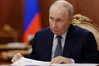 Russia warns UK over aiding Kyiv missile production, raising fears of retaliation