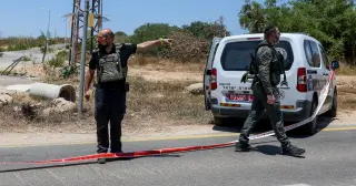 Drive-by Attacks Near West Bank Border Leave 1 Dead, 5 Wounded in Israel