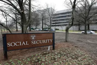 Lawmakers float debt-funded fund and payroll-tax tweaks to shore up Social Security