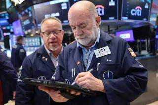 Chip sell-off hits AI bets as Nasdaq drags the market