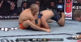 Pimblett taps Saint Denis in 52 seconds at UFC 329