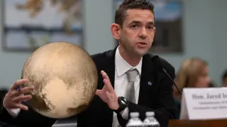 Isaacman urges Pluto’s return to planet status