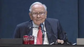 Berkshire Hathaway Hits Record Highs as Greg Abel’s Bending Spoons Bet Pays Off