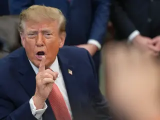 Trump Escalates Pressure on Ukraine via Sanctions Waiver and Starshield Cuts