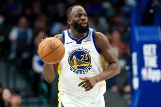 Warriors Re-Sign Draymond Green on a Cap-Flex One-Year Deal