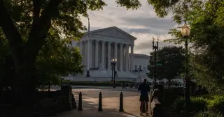 Supreme Court Blocks Student ID Use in New Hampshire Midterm Vote