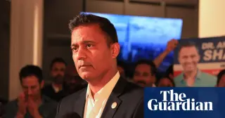 Anti-Establishment Surge Elevates Amish Shah in Arizona Democratic Primary