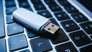 Cost and Security Barriers Kept Movies from Jumping to USB Drives