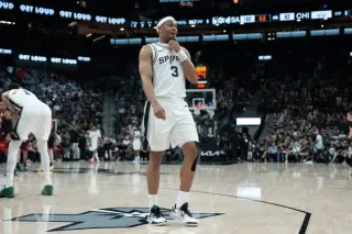Johnson Secures Sixth Man of the Year as Spurs Nab Major Honors