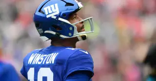 Winston's Late Surge Earns Giants Tie, Secures Starting Role