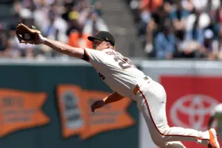 Giants' Matt Chapman Faces Season-Ending Surgery for Core Muscle Tear