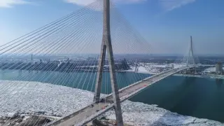 Trump clears path for $4.5B Gordie Howe Bridge linking Windsor and Detroit