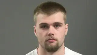 Gophers QB Drake Lindsey Charged in Arkansas for Underage Drinking and Fake ID