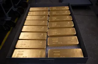 Gold Breakout Triggers Fresh Investor Interest as ETF Flows Turn Positive