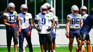 Boutte Trade Targets: Chargers, Commanders, Panthers Could Benefit as Patriots Build WR Depth