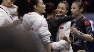 China ends U.S. seven-year world team title streak in Rotterdam by 0.233 points