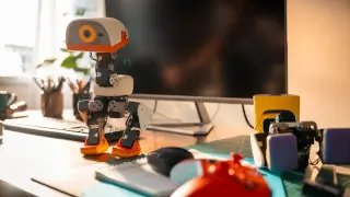 Hugging Face debuts Microduck, a $399 tiny AI robot with a beak gripper