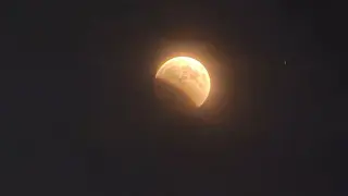 Utah’s Night Sky Lit by Partial Lunar Eclipse — Photo Gallery