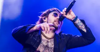 Beartooth Frontman Caleb Shomo Divorces Wife After Coming Out as Gay