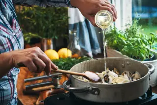 Stretch Your Grocery Budget with 5 Reddit-Sourced Hacks