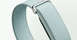 Fitbit Air preorder perks: free second band and retailer credits
