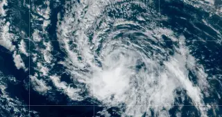Pacific duo Karina and Lowell form as Dolly threatens Caribbean rain