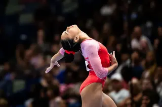 Blakely and Pease Share Lead After Opening Night of US Gymnastics Championships