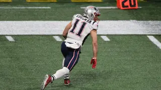 Brown Chooses No. 1 for Patriots, Fulfilling His Roots Rather Than Edelman’s 11