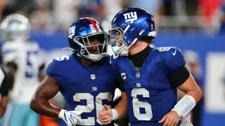 Dart's three-TD Night Powers Giants to SNF Win Over Cowboys