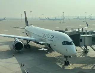 Delta Sets Its Sights on Pacific Dominance, Invites United to Bring It