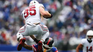 Tight End Volatility Peaks in Week 5 as McBride, Hockenson, and Gesicki Lead Streaming Decisions