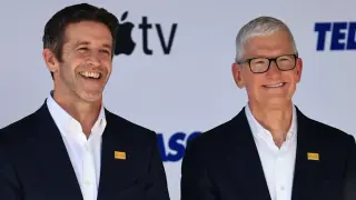 Tim Cook Hands Apple Leadership to John Ternus, Vows to Leave the World Better