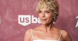 Selma Blair faces federal and state assault charges after Delta flight incident