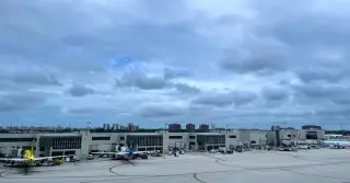Isaias weakens but leaves major travel hubs disrupted
