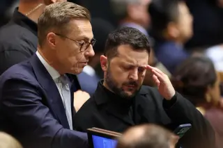 Stubb Condemns 'Waste of Life' at UN, Signs Drone Pact with Zelensky