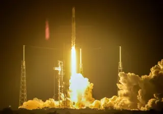 SpaceX extends NASA crew flights to ISS through 2030 in $5.92B deal