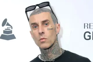 Travis Barker opens up about 2008 plane crash injuries in Hulu documentary